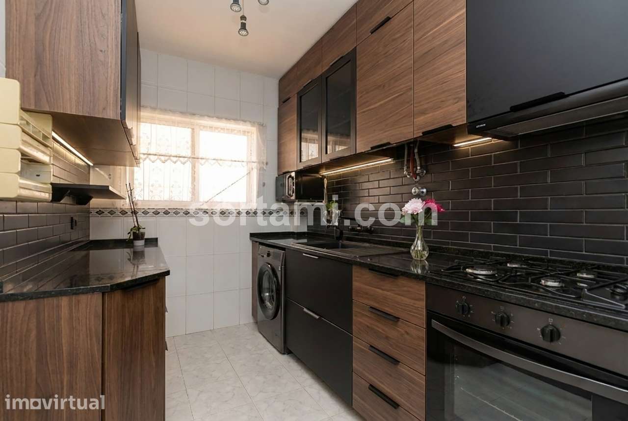 Apartamento T2 Venda em Quarteira,Loulé - Grande imagem: 5/18