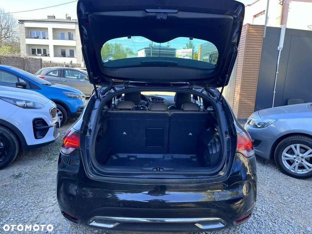 Citroën DS4 THP 200 SportChic - 21