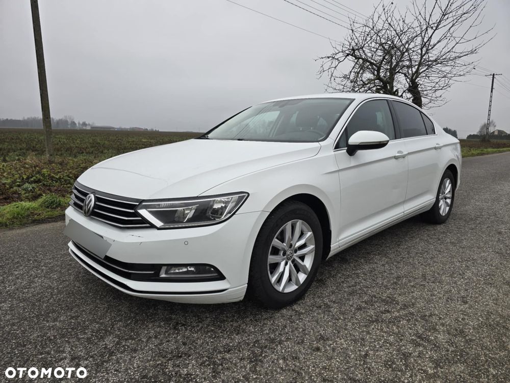 Volkswagen Passat 2.0 TDI (BlueMotion Technology) Comfortline - 1