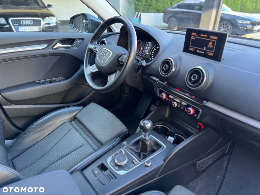 Audi A3 Sportback 2.0 TDI - 26