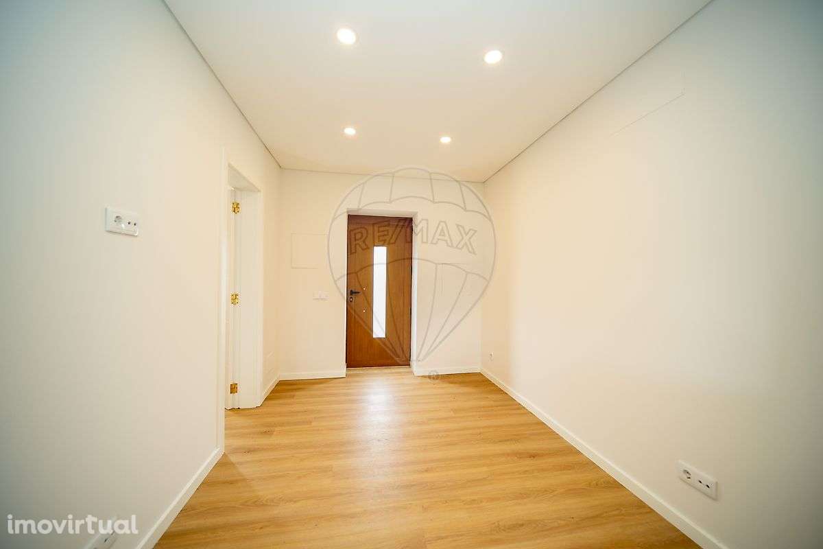 Moradia T1 para venda - Grande imagem: 3/11