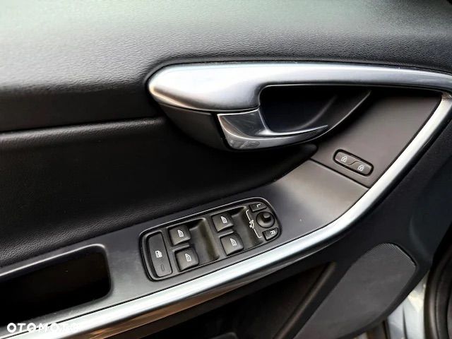 Volvo XC 60 - 27