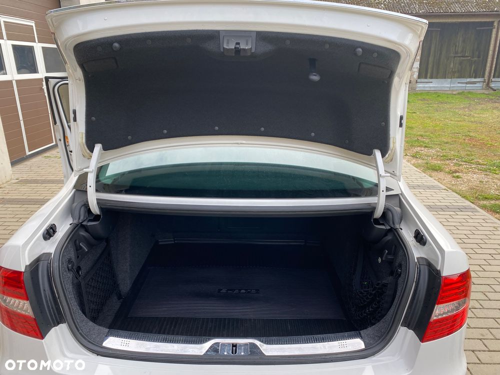 Skoda Superb 2.0 TSI L&K DSG - 14