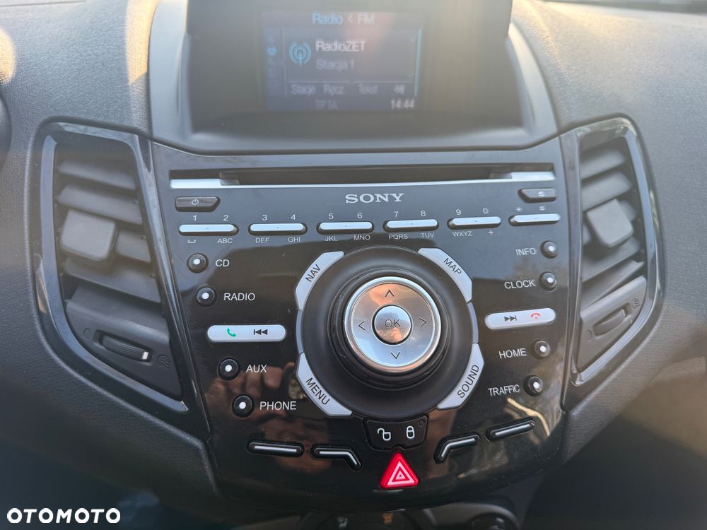 Ford Fiesta 1.6 TDCi DPF Gold X - 15