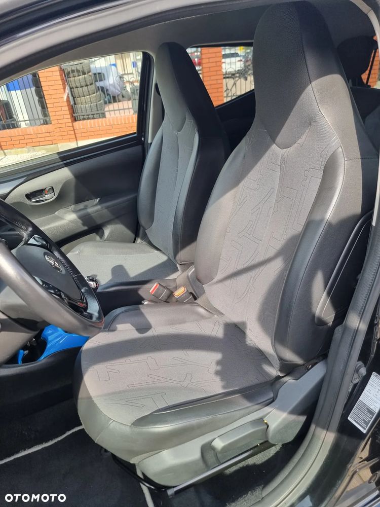 Toyota Aygo 1.0 VVT-i Color Edition - 15