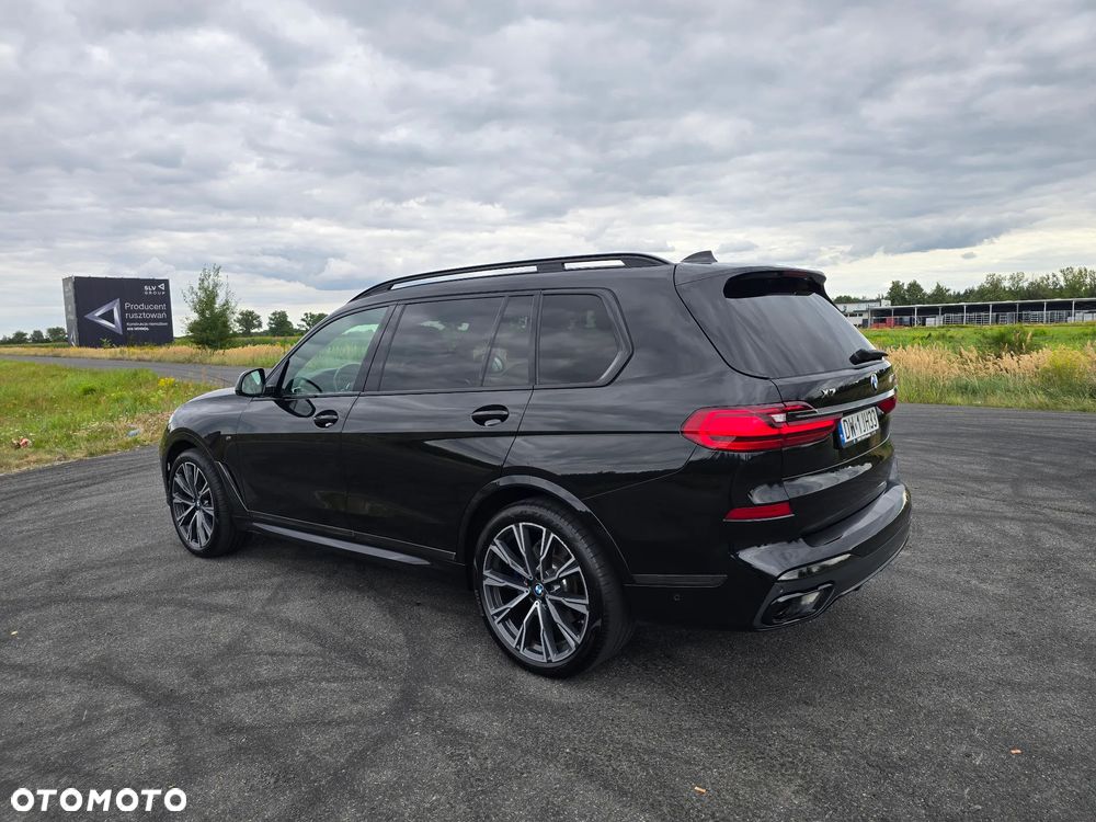 BMW X7 M50d sport - 29