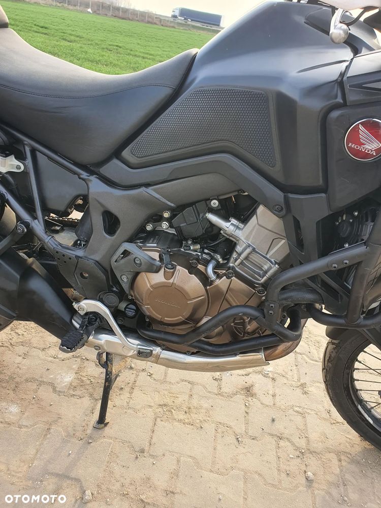 Honda CRF - 8