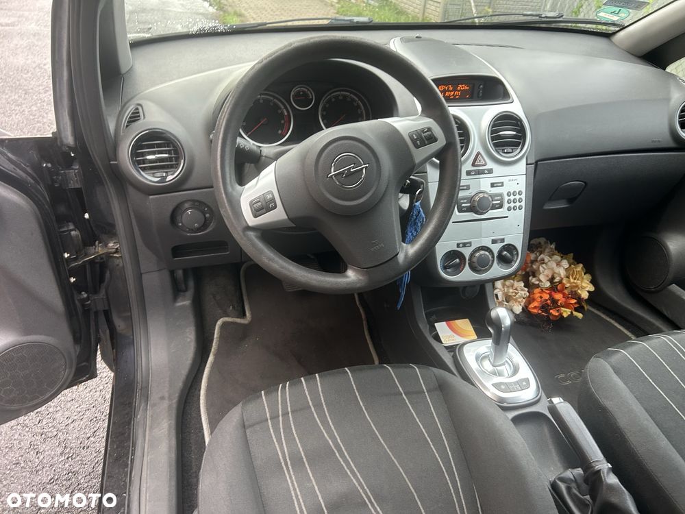 Opel Corsa - 3