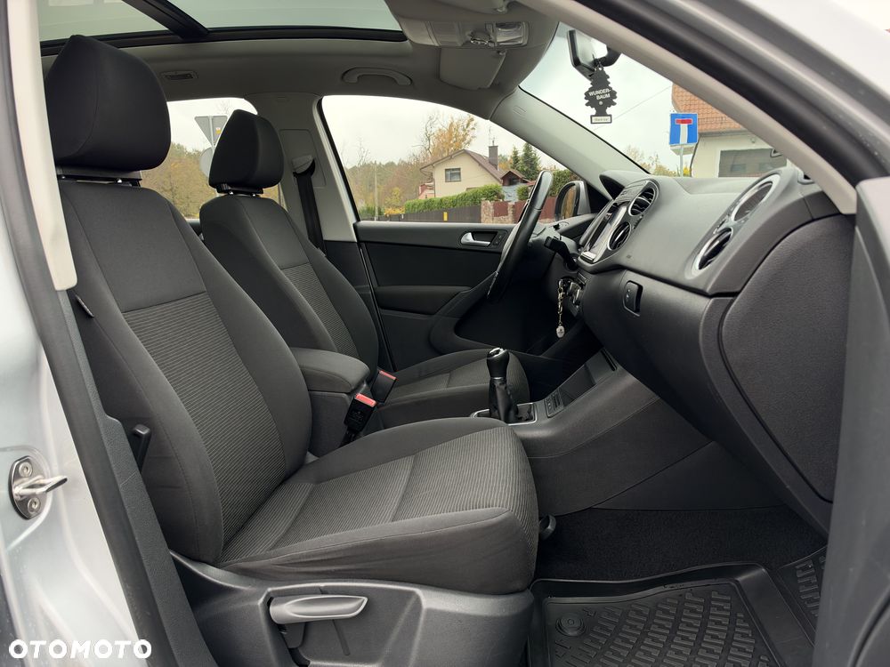Volkswagen Tiguan - 23