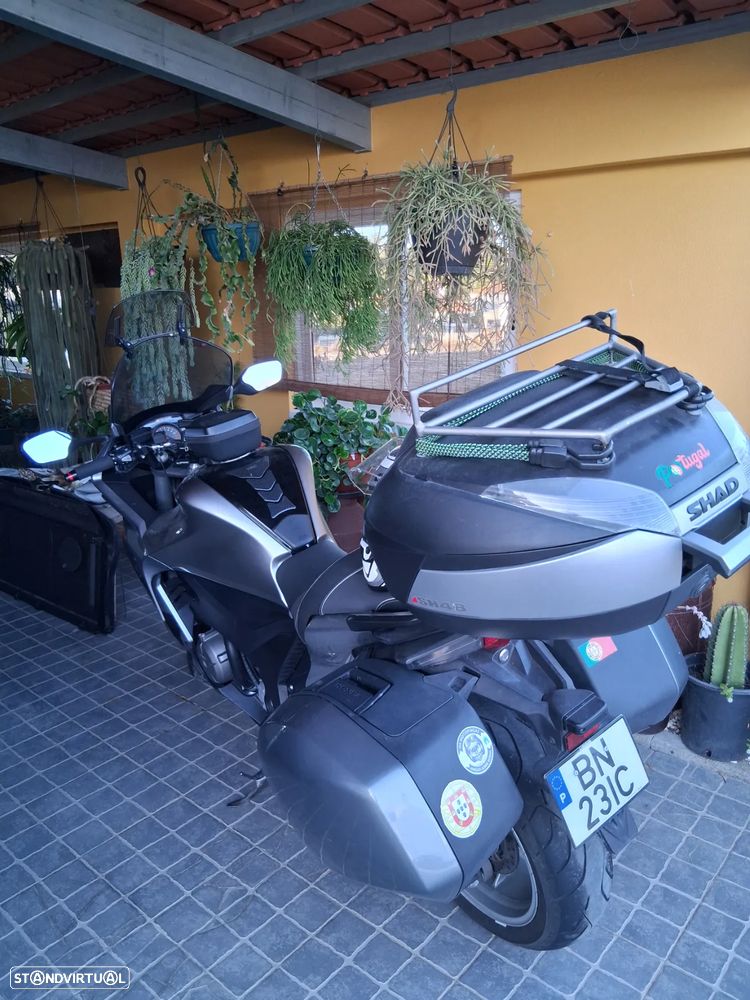 Honda VFR VFR1200F - 3