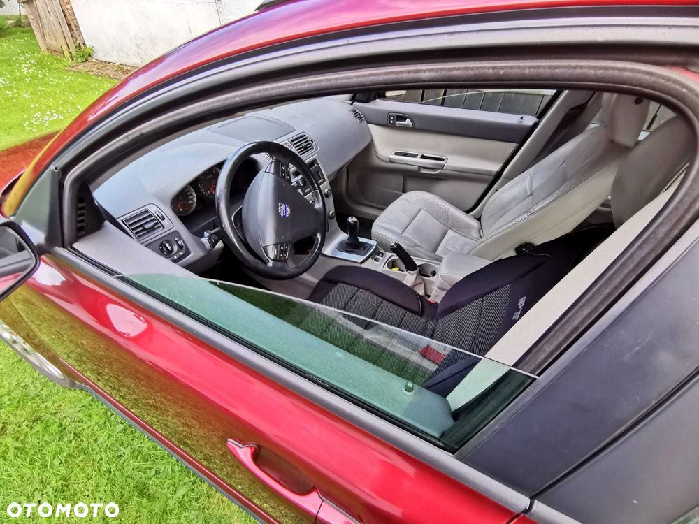 Volvo V50 - 4