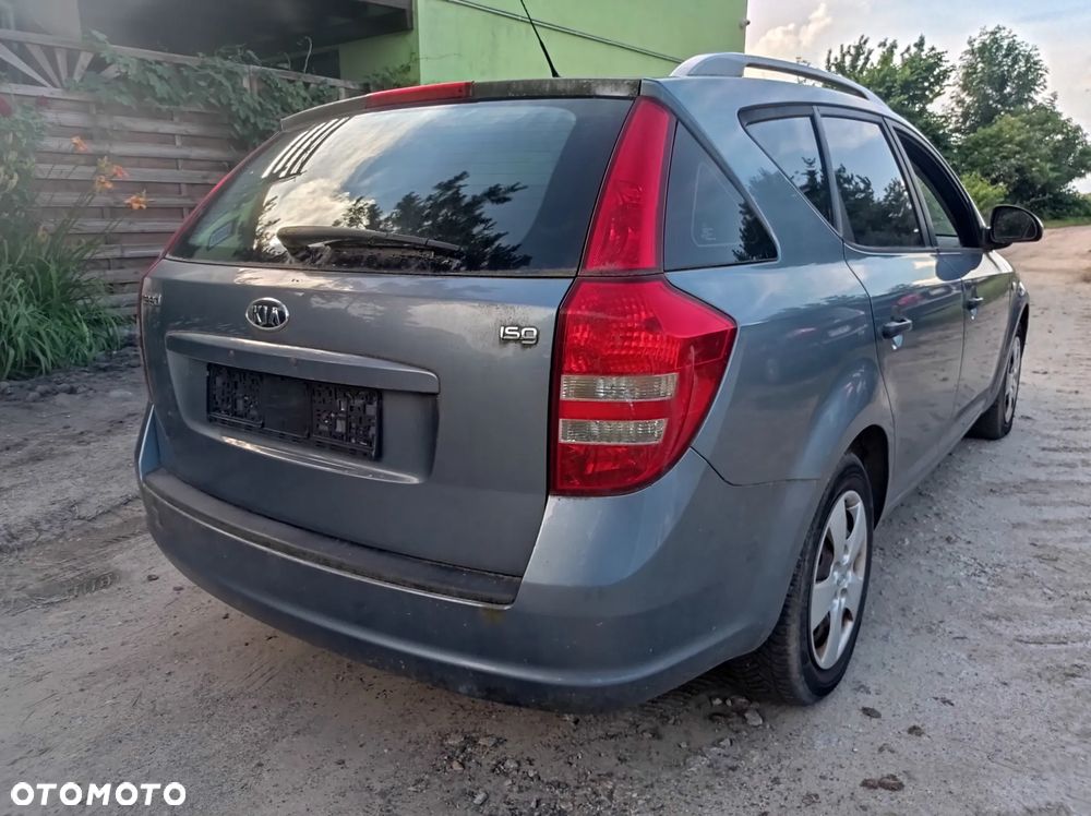 UWAGA ! AUTO W CAŁOŚCI 2010 KIA CEED 5DRZWI BENZYNA 110PS MALE KM ZAREJ PL - 4