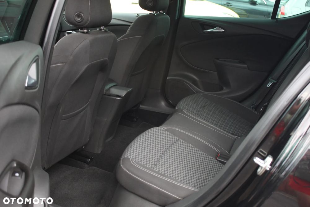 Opel Astra 1.0 Turbo Start/Stop Dynamic - 25