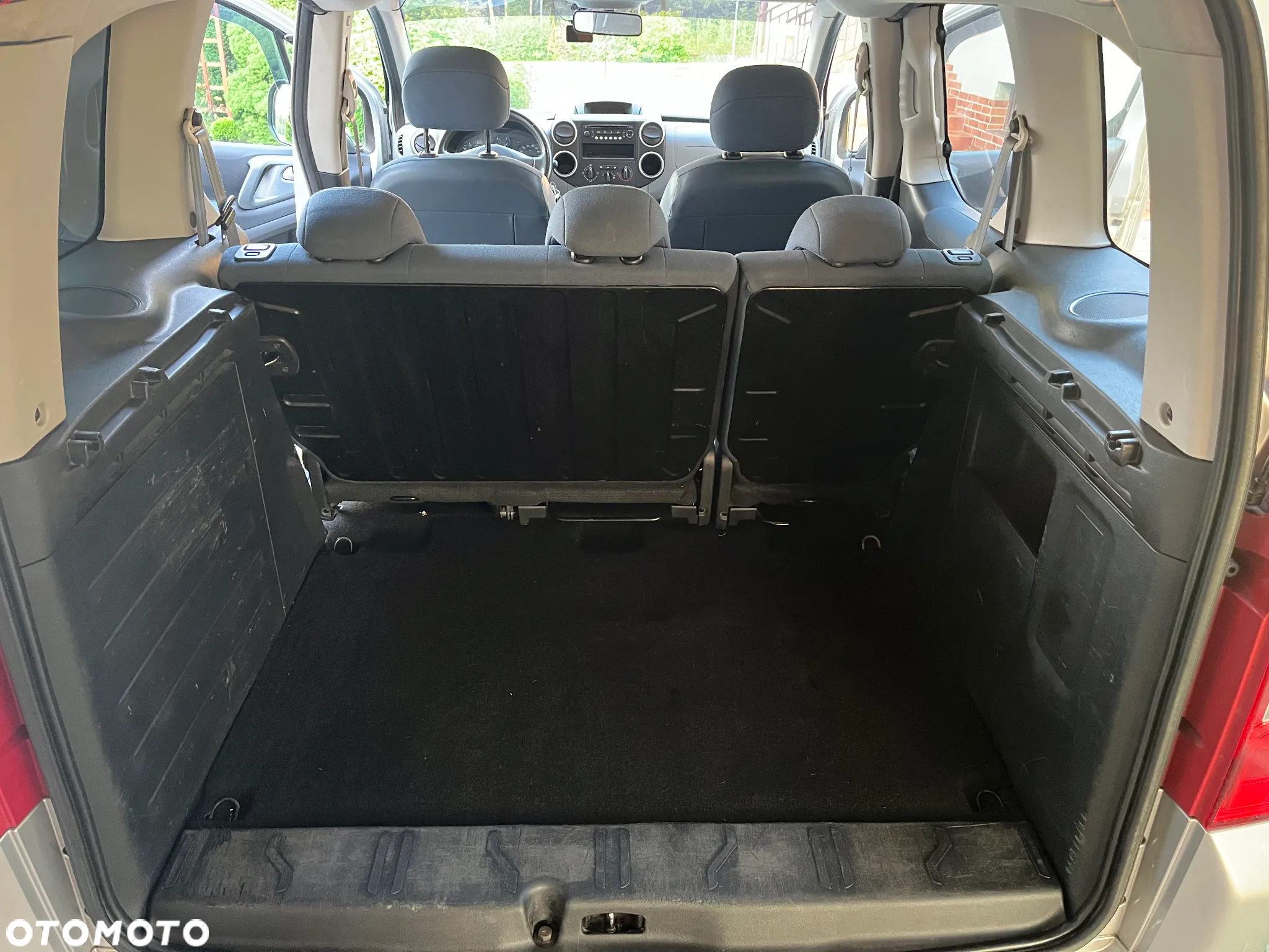 Citroën Berlingo II 1.6 HDi Multispace - 10