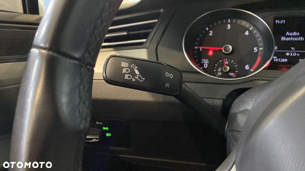 Volkswagen Passat 2.0 TDI EVO Essence - 24