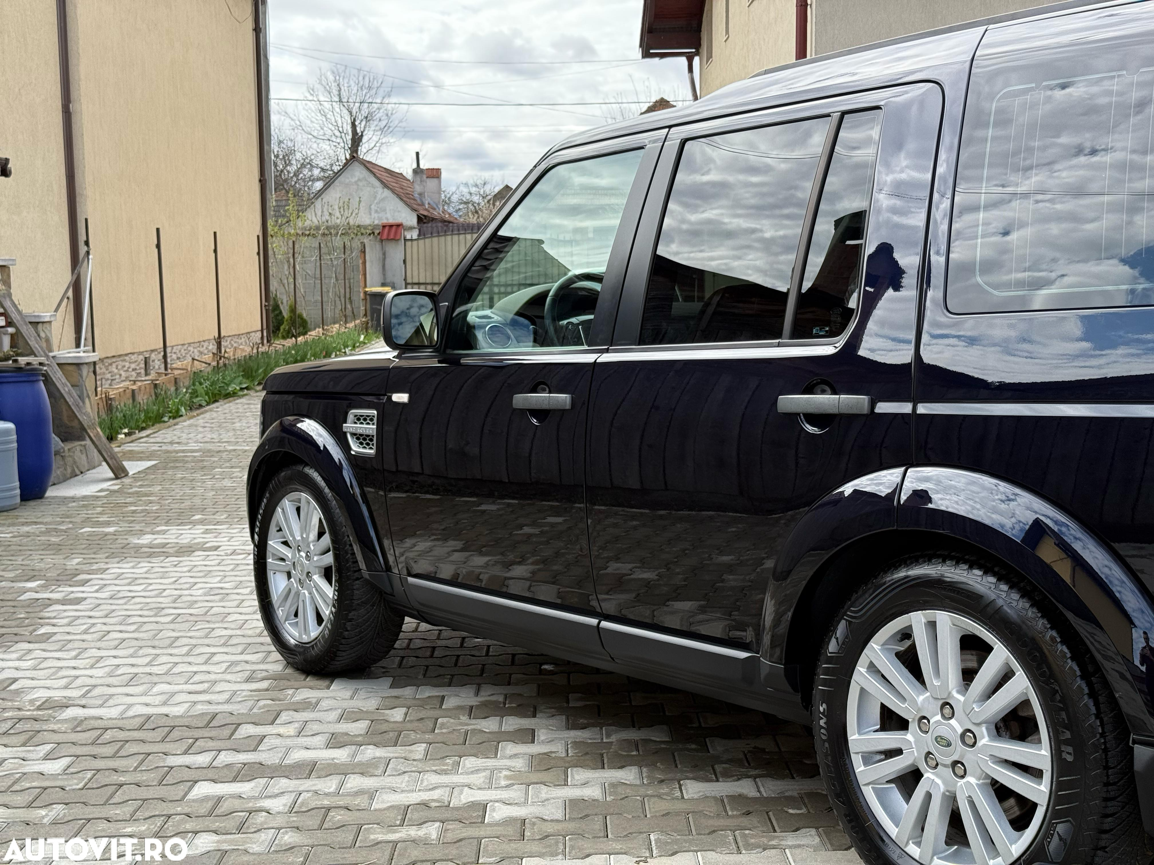 Land Rover Discovery 3.0 TD HSE Aut. - 6