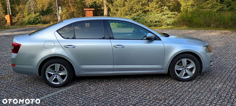 Skoda Octavia 1.6 TDI Ambition - 5