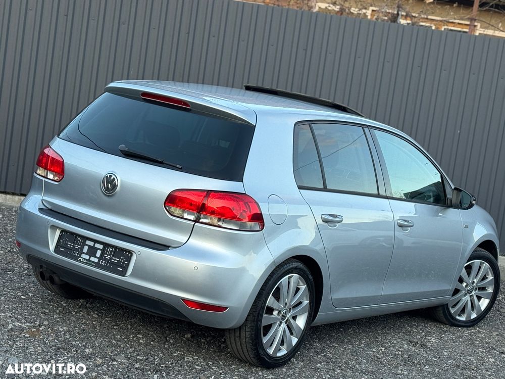 Volkswagen Golf 2.0 TDI DPF DSG MATCH - 5