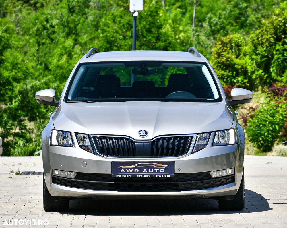 Skoda Octavia 1.6 TDI DSG Ambition - 21