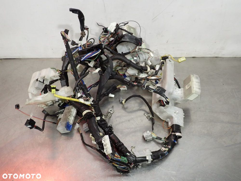 WIĄZKA ELEKTRYCZNA DESKI ROZDZIELCZEJ TOYOTA COROLLA E15  82118-02B80-K   82671-12250  8F19-5088  82671-12260   8F10-3602 - 1