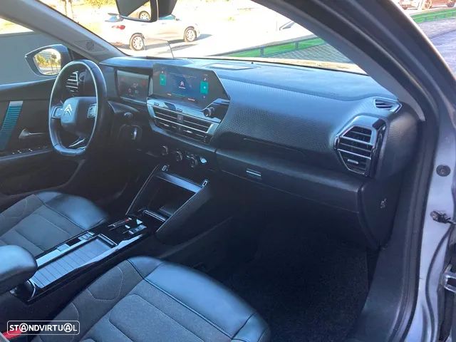 Citroën e-C4 Shine - 32