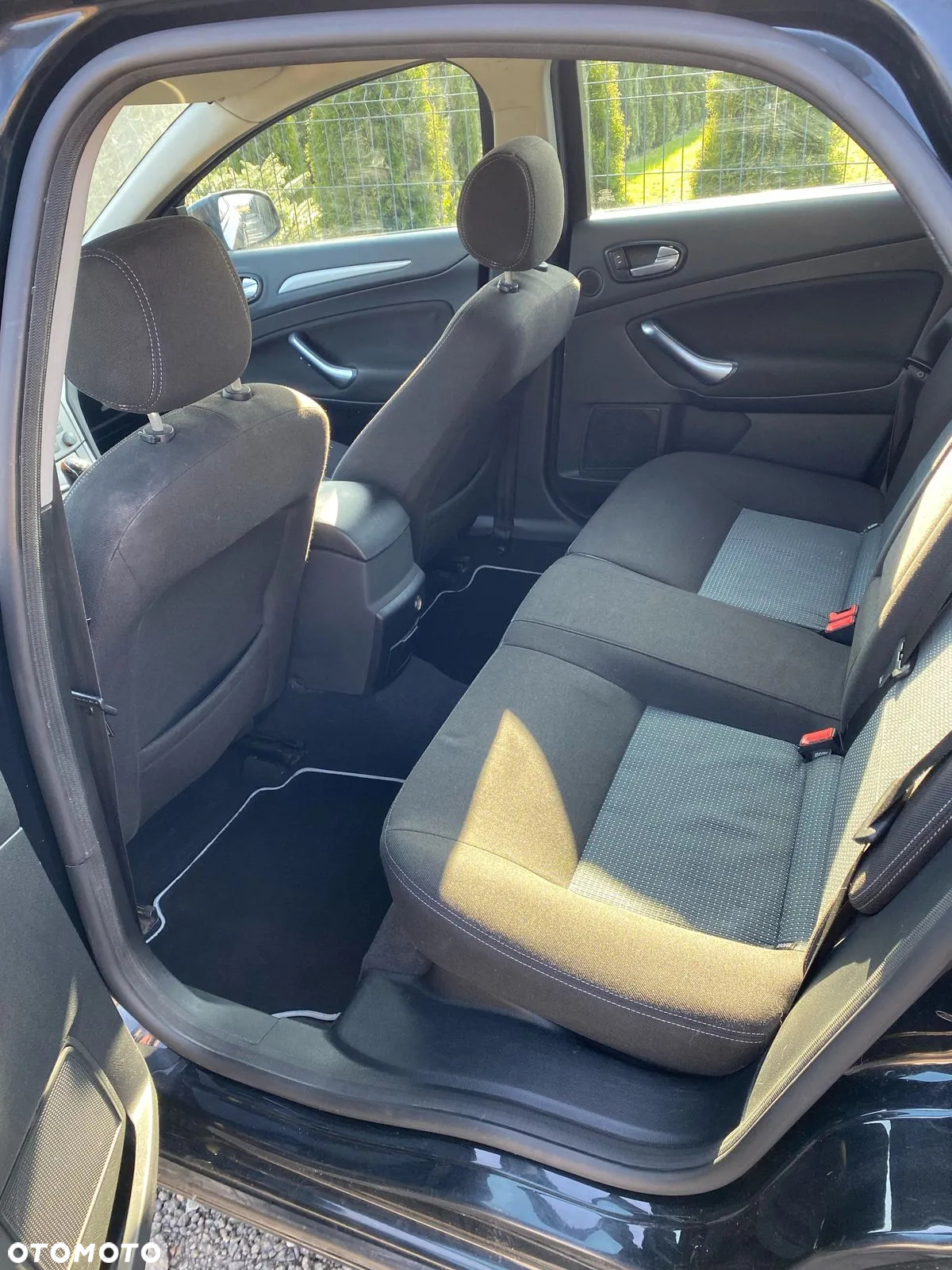 Ford Mondeo - 13
