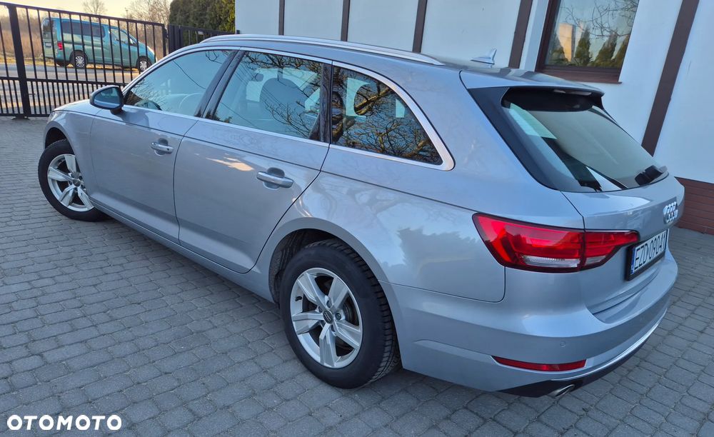 Audi A4 Avant - 31