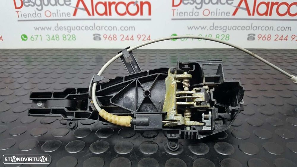 PUXADOR EXTERIOR TRASEIRO DIREITO BMW SERIE 3 BERLINA (E90) 320D - 2