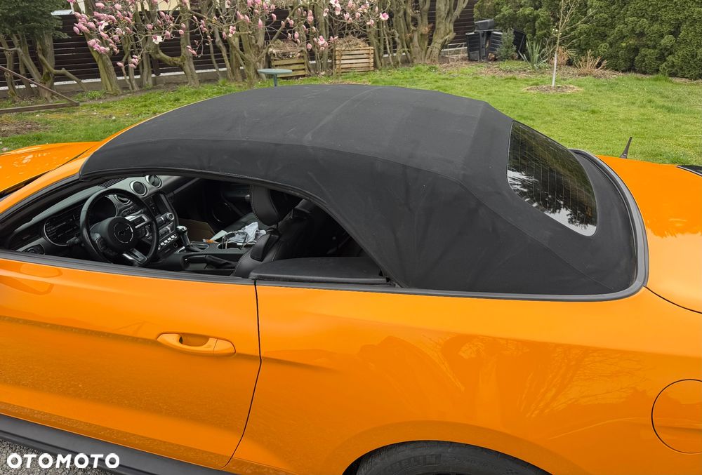 Ford Mustang 5.0 V8 GT - 20