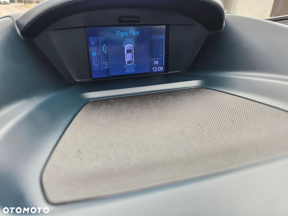 Ford C-MAX 1.6 Ti-VCT Titanium - 19