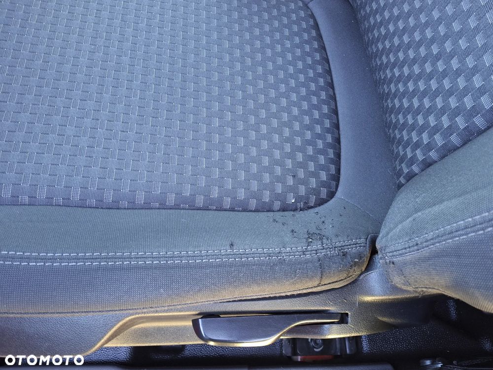 Ford TRANSIT CONNECT TREND - 19