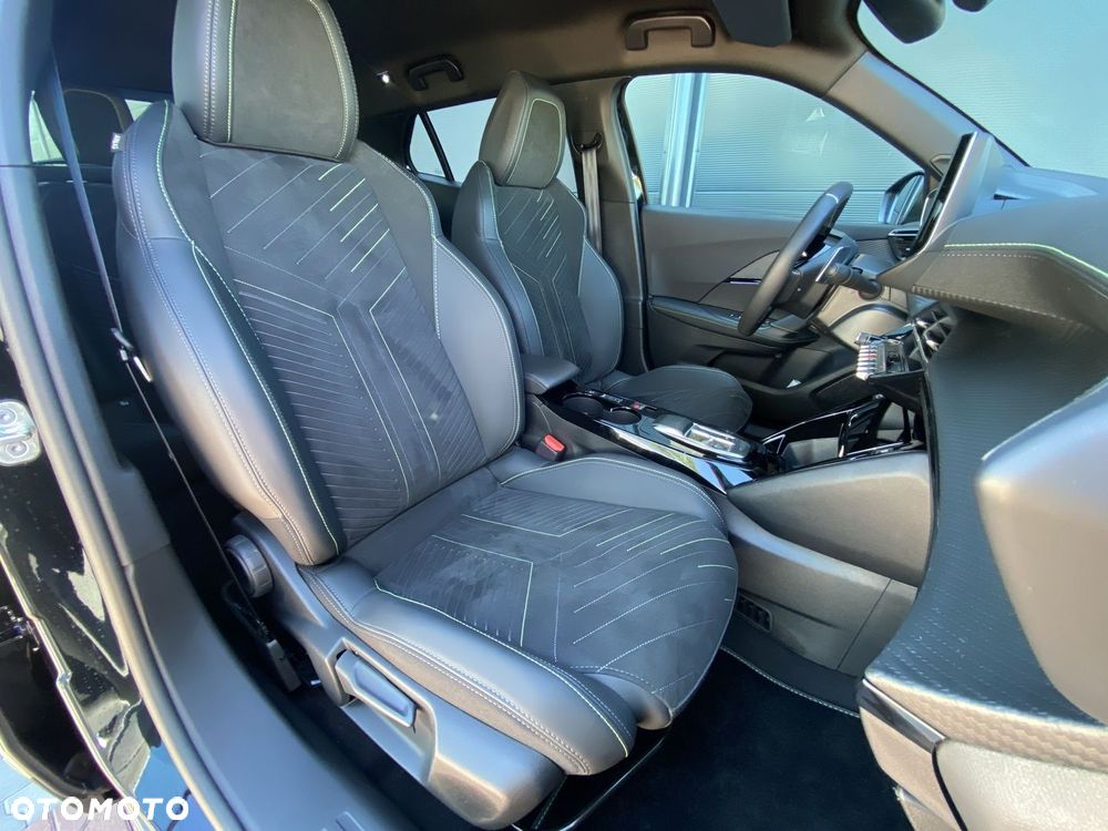 Peugeot 2008 - 10
