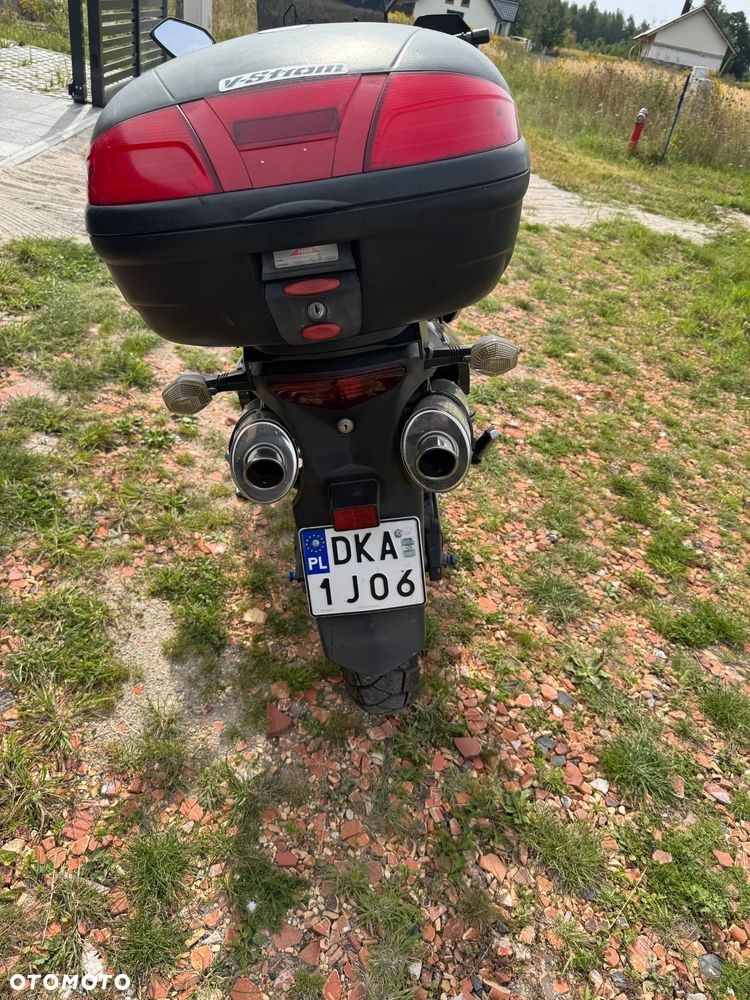Suzuki DL - 6