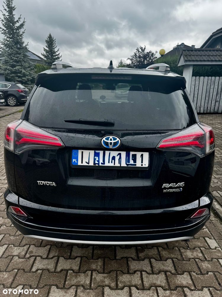 Toyota RAV4 Hybrid Premium 4x4 - 5