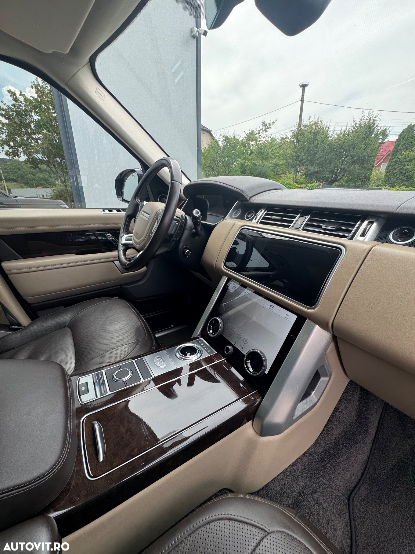 Land Rover Range Rover 3.0L SDV6 Vogue - 18