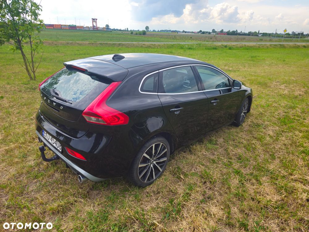 Volvo V40 D2 Drive-E SCR Momentum - 2