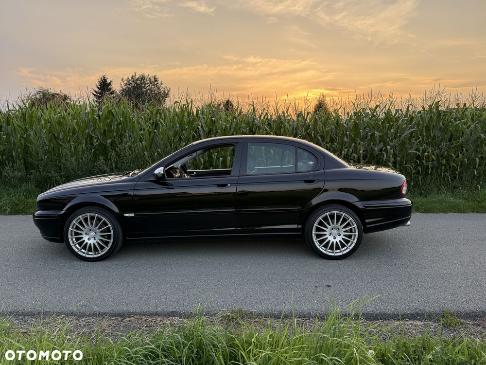 Jaguar X-Type - 6