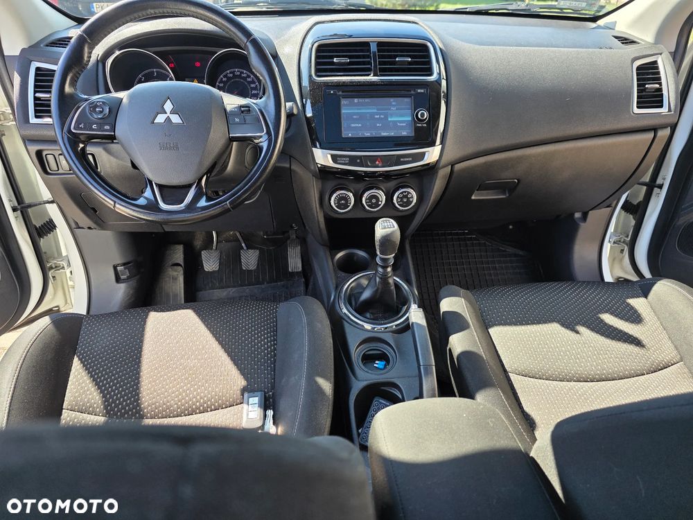 Mitsubishi ASX 1.6 DID Invite AS&G - 12