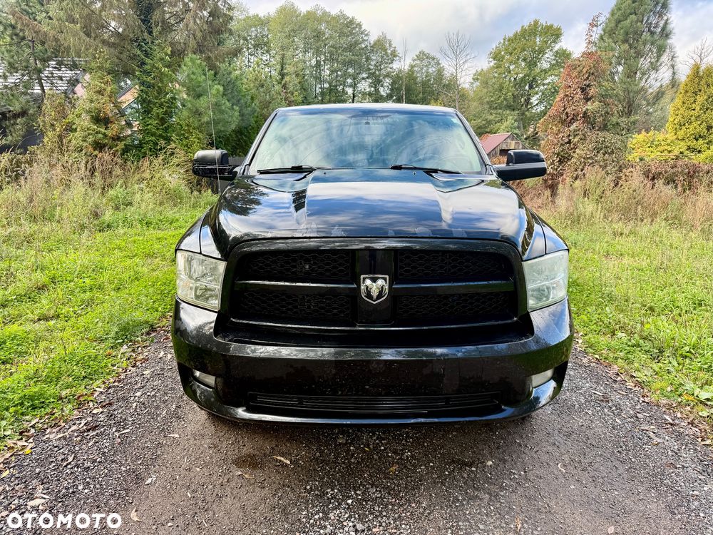 Dodge RAM 1500 5.7 4x4 - 2