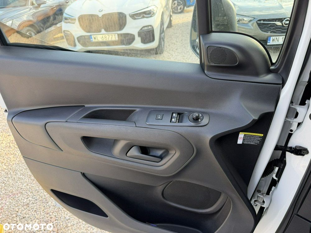 Peugeot Partner - 11