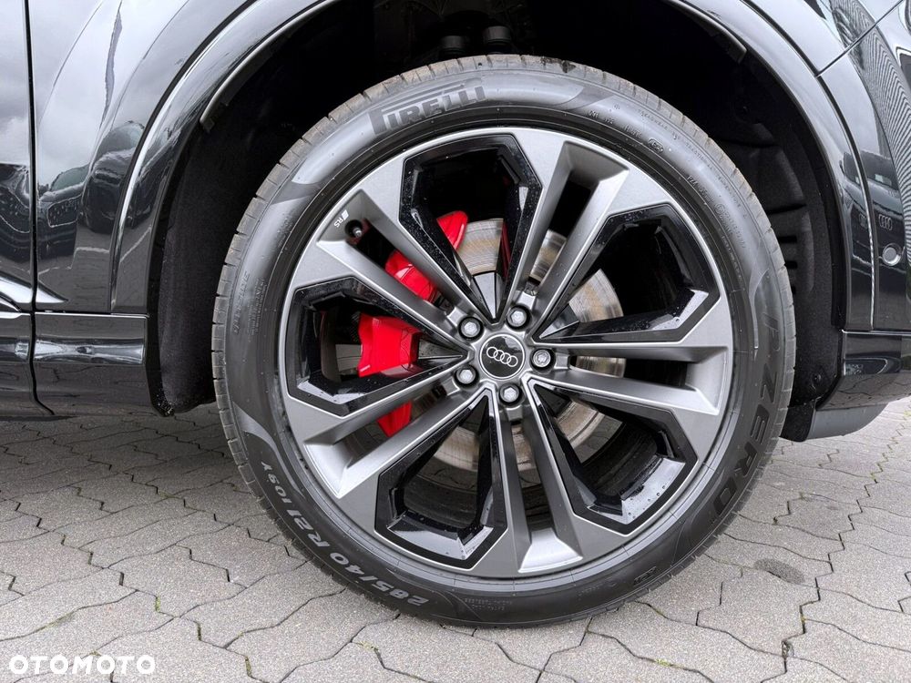 Audi Q7 - 12