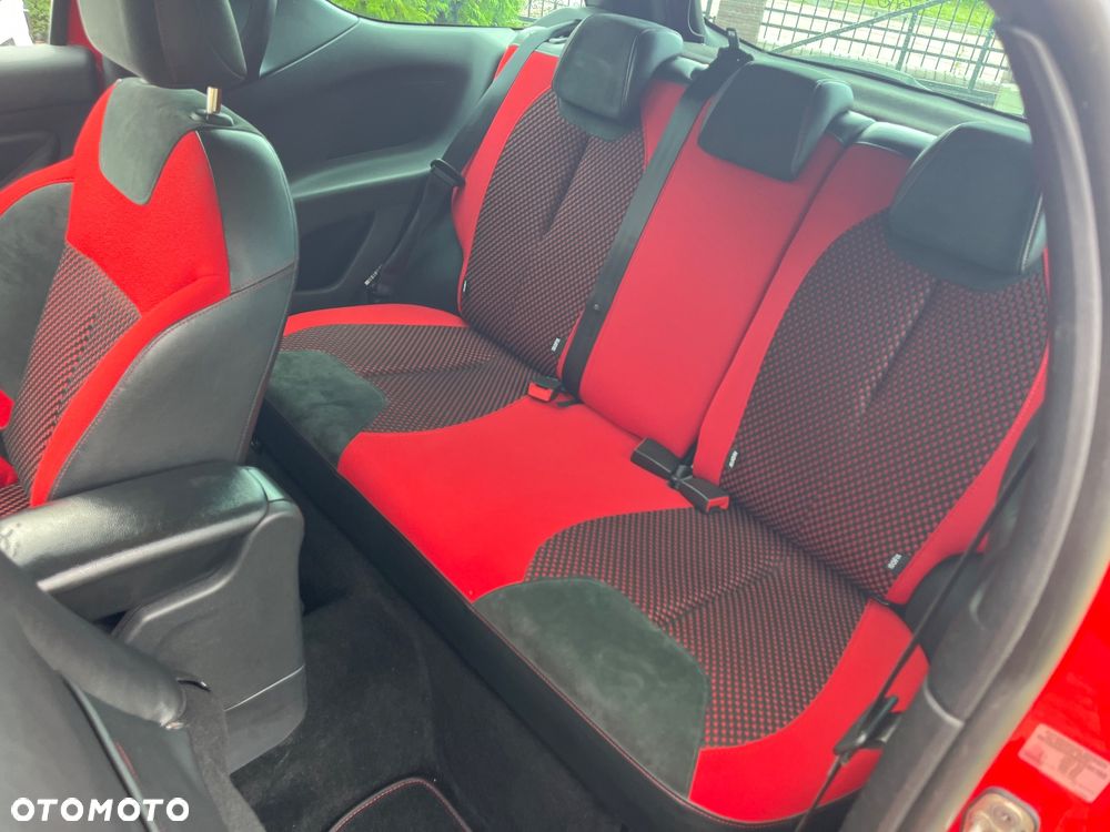 Citroën DS3 THP 155 Red Edition - 14