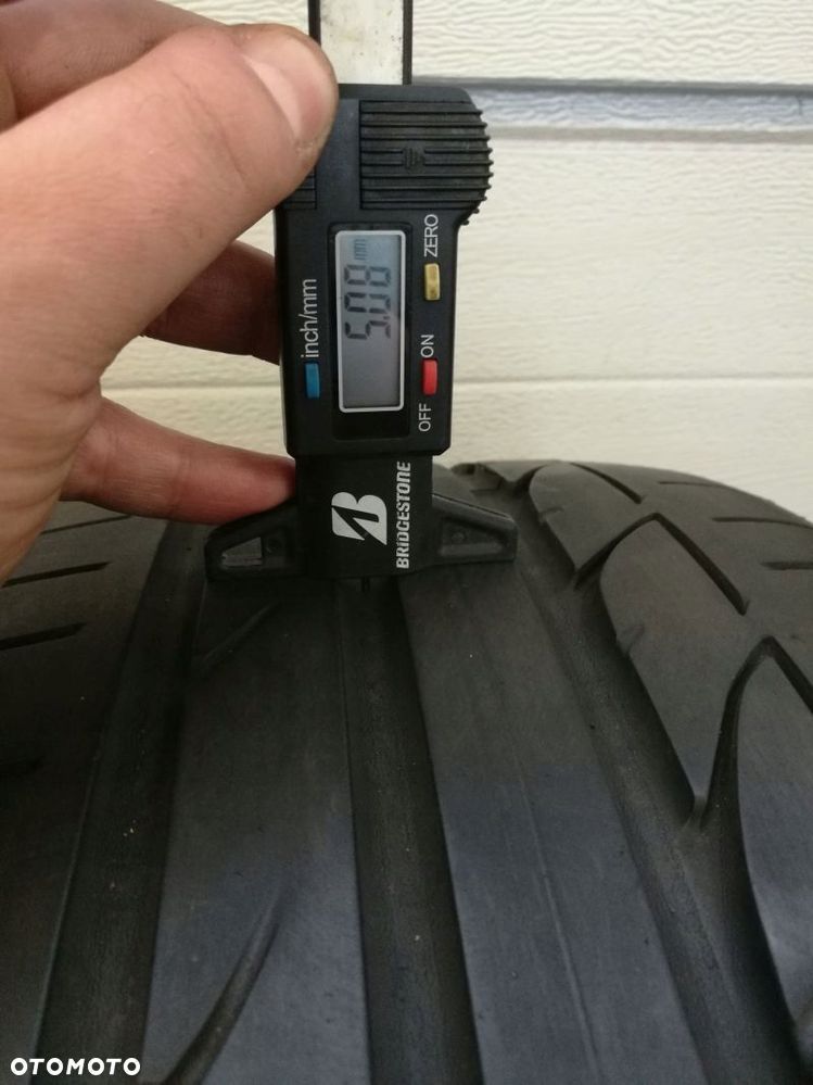 Opony letnie 235/40 R 19 Bridgestone Potenza S001 - 5