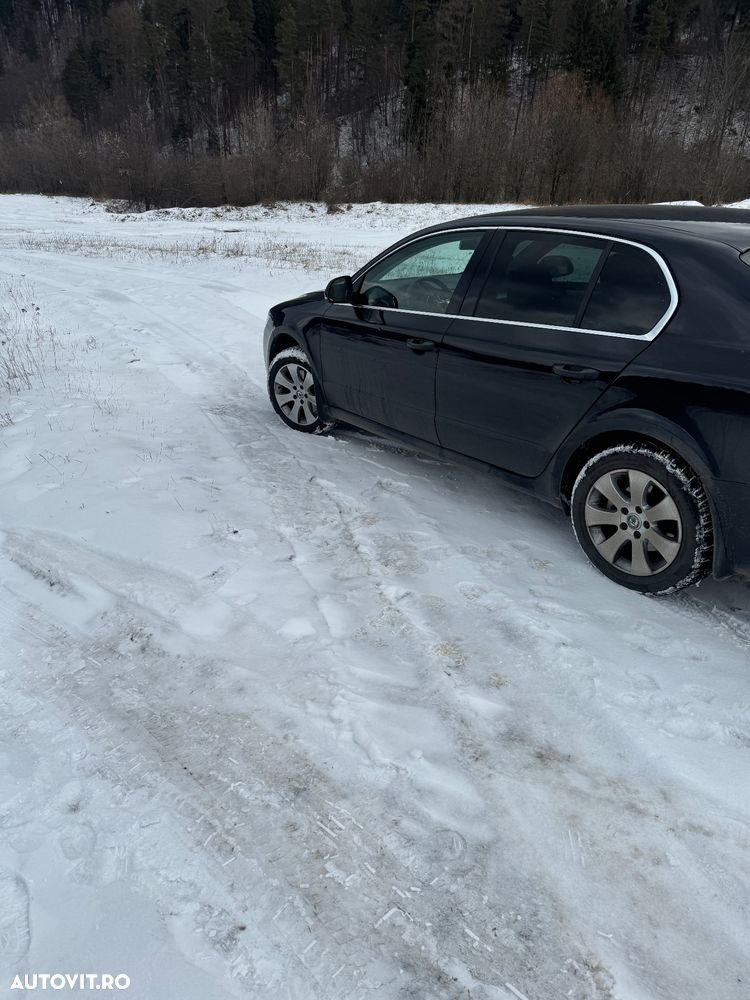 Skoda Superb 2.0 TDI 4X4 Ambition - 7