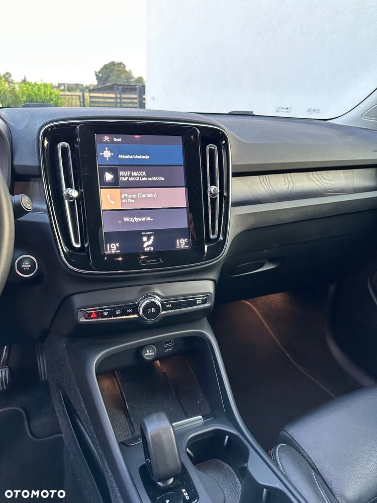Volvo XC 40 - 15