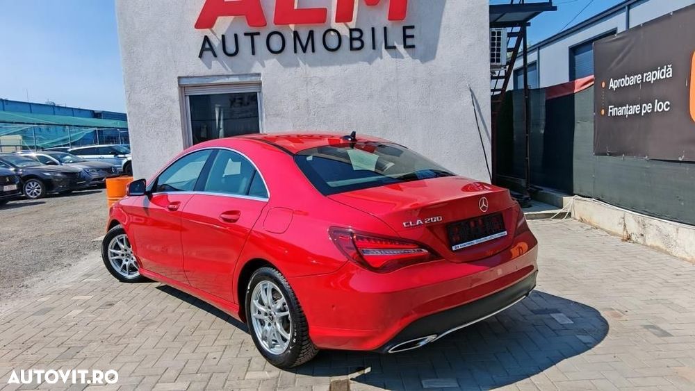 Mercedes-Benz CLA 200 - 9