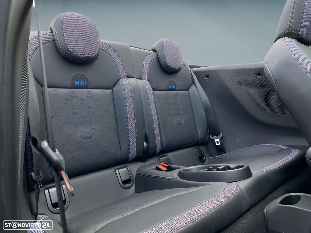 MINI Cabrio C Classic M - 16
