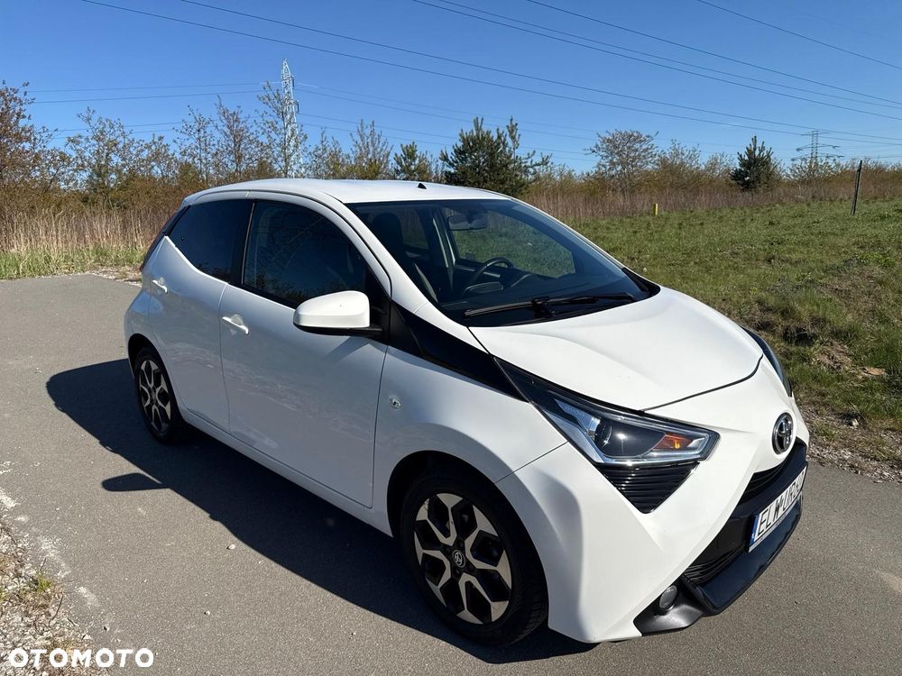 Toyota Aygo x-play connect - 7