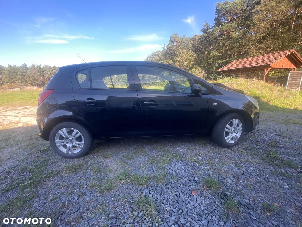 Opel Corsa - 8