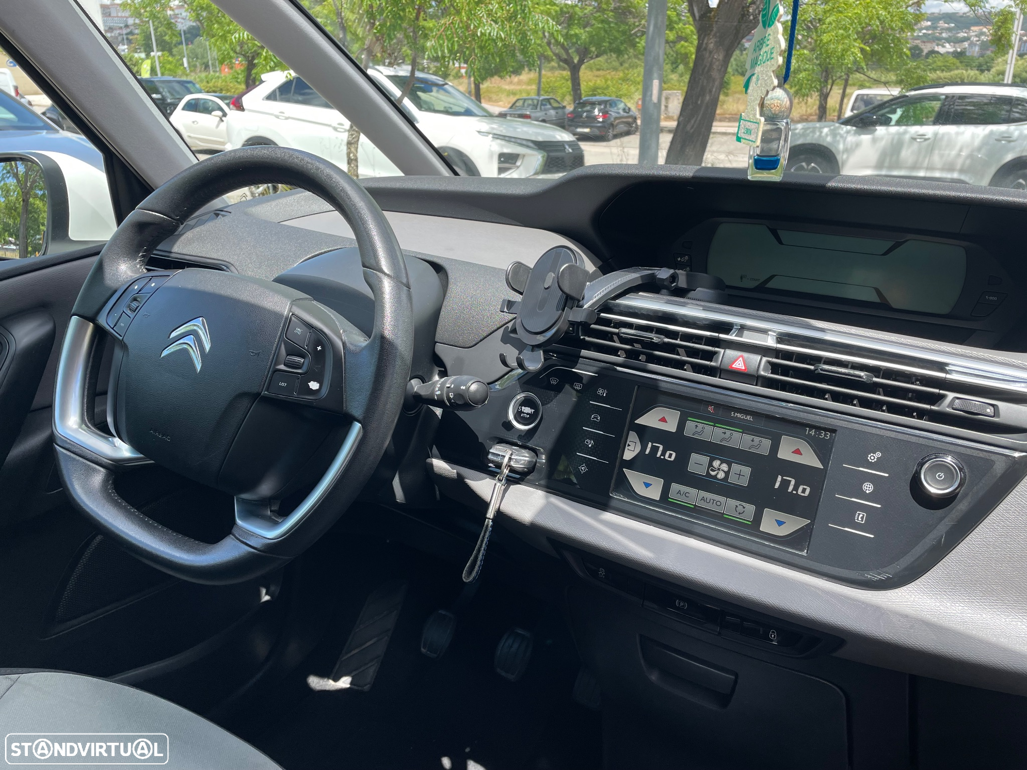 Citroën C4 Grand Picasso 1.6 e-HDi Exclusive - 15